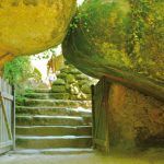 Entrada al convento o poÌrtico de los penÌƒascos